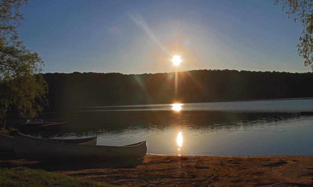 Ogopogo Resort Carnarvon Esterno foto